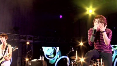 Music Life (Live-2010 Zepp Tour -Hands UP!!-@Hibiya Open-Air Concert Hall, Tokyo)のジャケット写真
