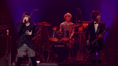 I hope (Live-2010 Hall Tour -So today…-@Tokyo International Forum Hall A, Tokyo)のジャケット写真