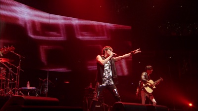 Hello Hello (Live-2011 Summer Tour -Messenger-@Nippon Budokan, Tokyo) Front Cover