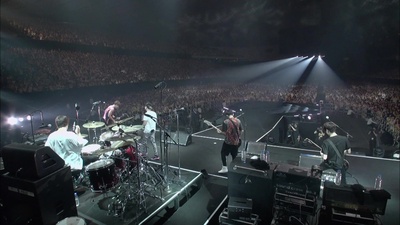 Revolution (Live-2013 Arena Tour -FREEDOM-@Yoyogi National Gymnasium, Tokyo) Front Cover