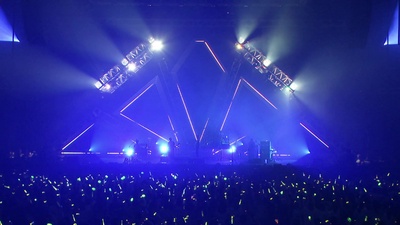 Opening (Live-2016 Arena Tour -Law of FTISLAND N.W.U-@ Nihon Budokan, Tokyo)のジャケット写真