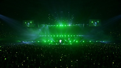 Go again (Live-2018 Arena Tour -PLANET BONDS-@Nippon Budokan, Tokyo)のジャケット写真