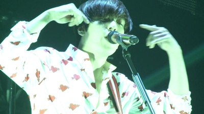 Robot (Live-2015 Spring Live -WHITE-@Yokohama Arena, Kanagawa)のジャケット写真