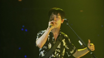 Catch Me (Live-2016 Spring Live -We're like puzzle-@Nippon Budokan, Tokyo)のジャケット写真