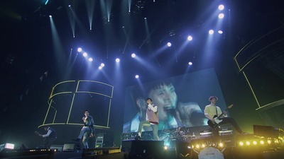 Endless Summer (Live 2017 FNC KINGDOM -MIDNIGHT CIRCUS-@Makuhari International Exhibition Halls, Chiba) Front Cover