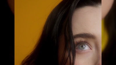 裸足のジャケット写真