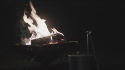 焚き火のパチパチとピアノで癒されるのジャケット写真
