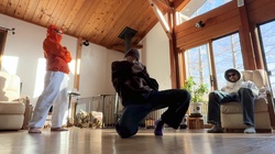 los (feat. TAKUYA & YUUSHIN)