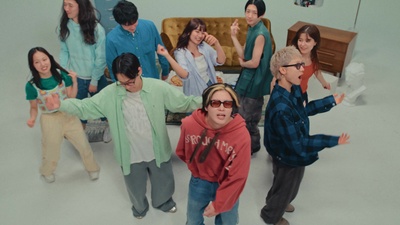 Boys and girls don't cry Front Cover