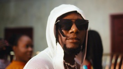 Eleweukwu 20 (feat. ILLBLISS)