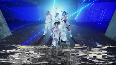 現実バスターズのジャケット写真