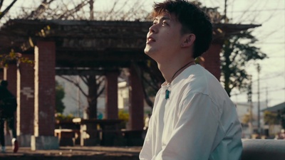 Finding Happiness Front Cover