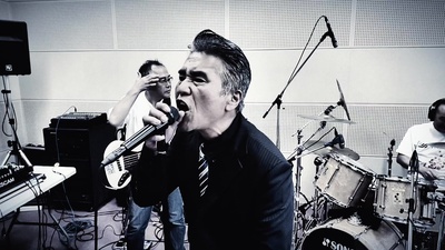 Just Rock 'n' Roll with that girl Front Cover