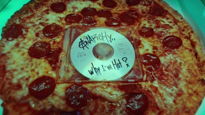 Why I'm Hot? (feat. SAMI-T)のジャケット写真