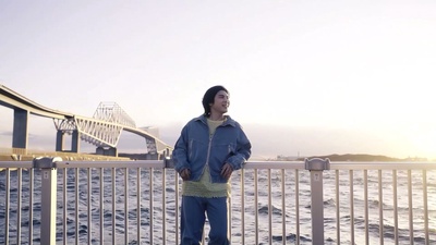 Hand in Hand Front Cover