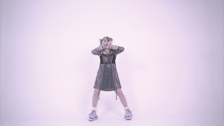 愛探眼影 | TuneCore Japan